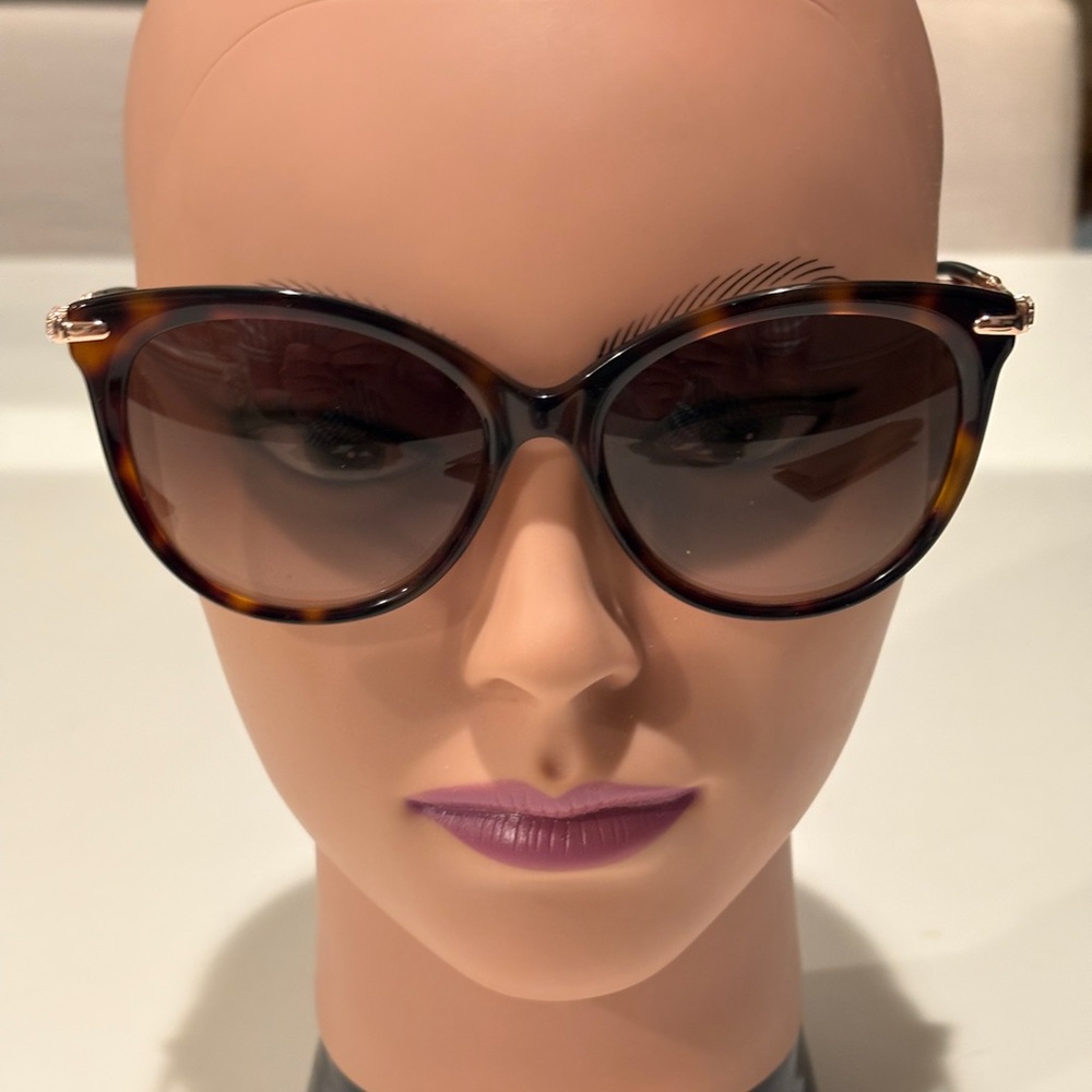 MaxMara Tortoise shell Sunglasses with Gold Accents and jewel